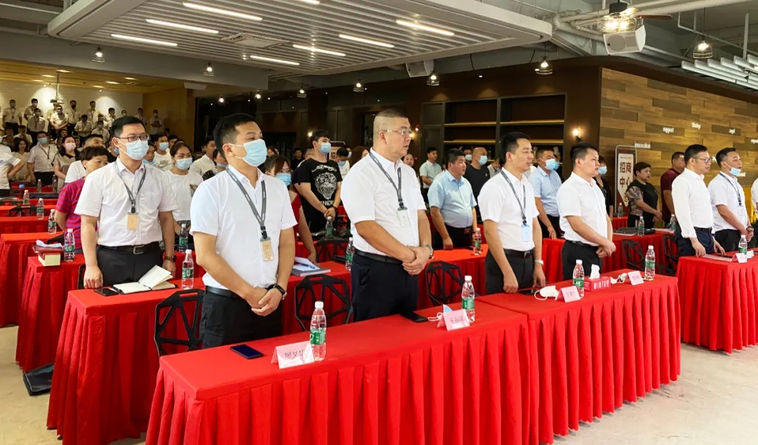 《筑梦尊龙凯时官网版登录》整体合唱尊龙凯时官网版登录歌曲