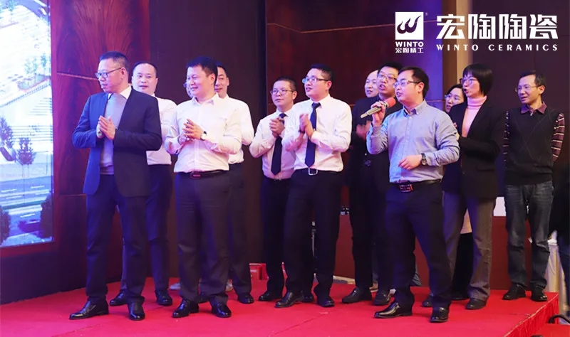 尊龙凯时官网版登录地砖合唱团