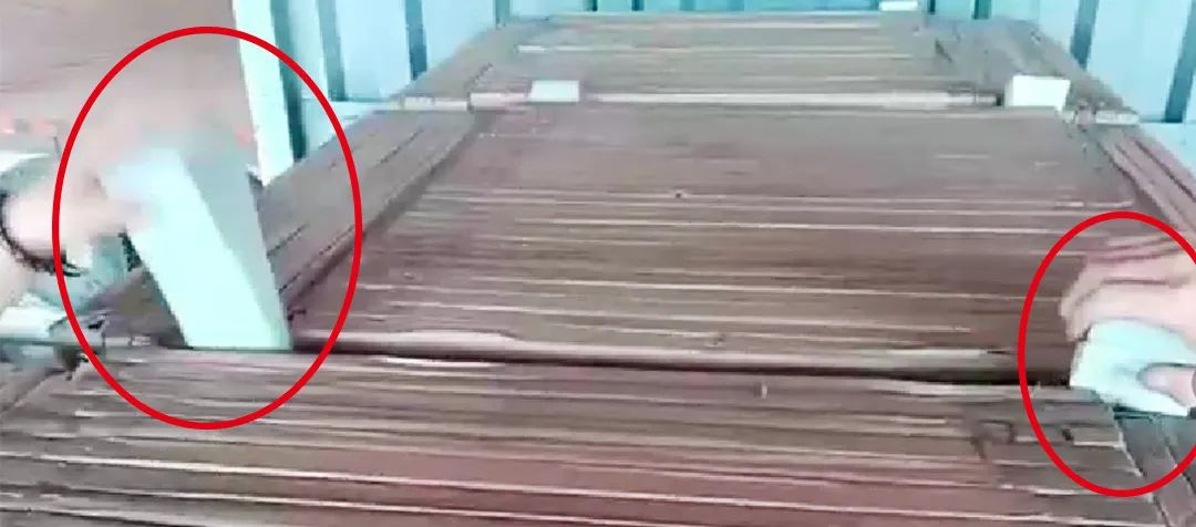 尊龙凯时官网版登录陶瓷大板卸货第一步图片