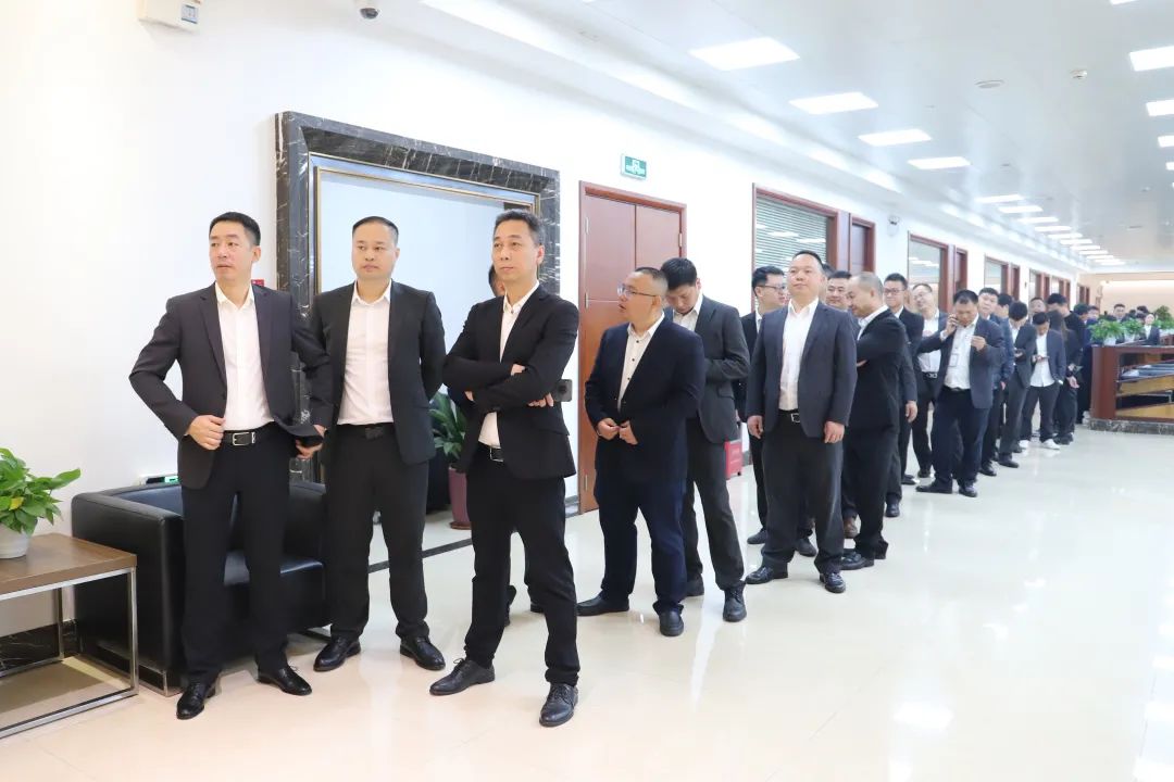 2023迈步新征程，尊龙凯时官网版登录地砖将坚持稳中求进的事情总基调